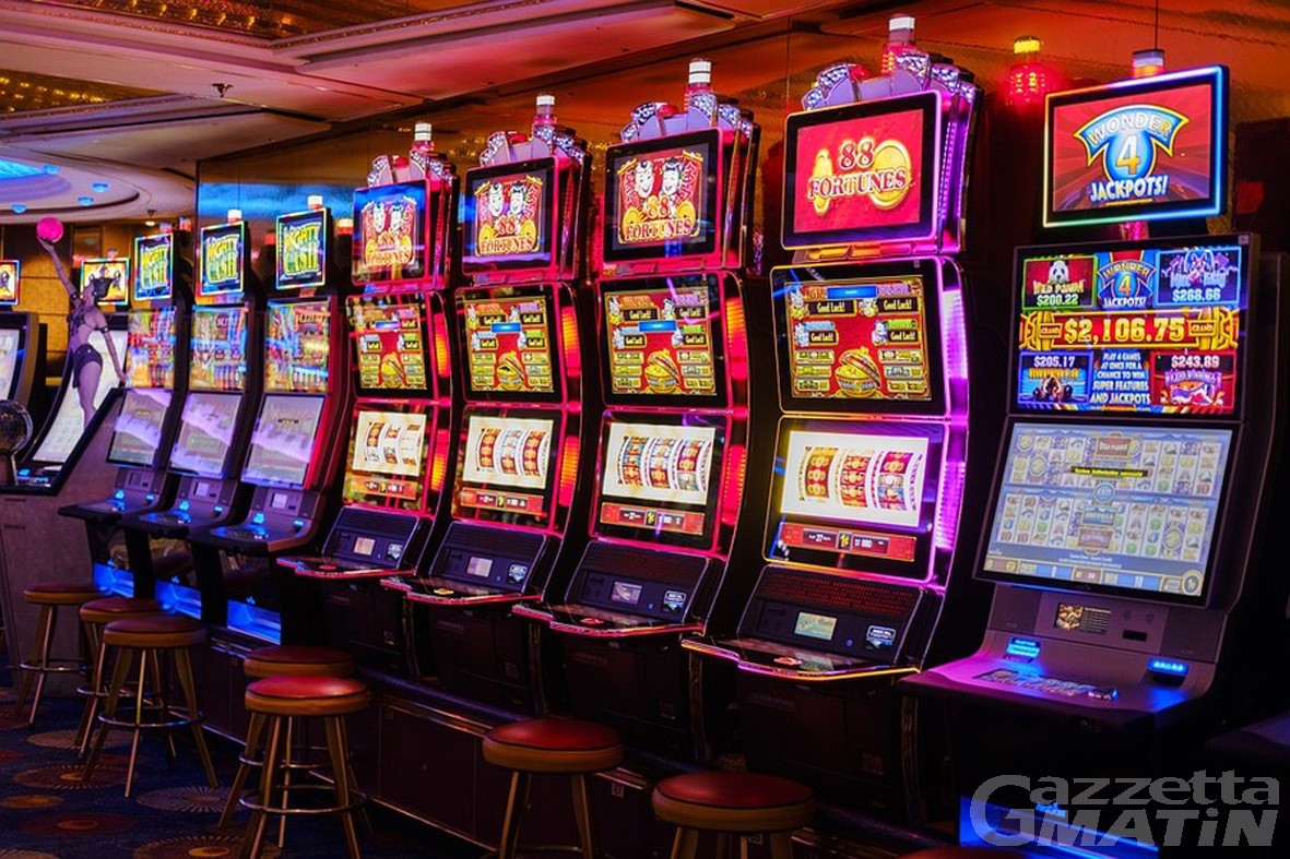 Gioco d’azzardo: resta chiusa la sala Joy Aosta di Quart Gioco d’azzardo: resta chiusa la sala Joy Aosta di Quart