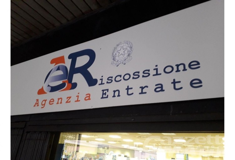 Debiti con il fisco: dal 16 ottobre in Valle saranno notificate 25 mila cartelle Debiti con il fisco: dal 16 ottobre in Valle saranno notificate 25 mila cartelle