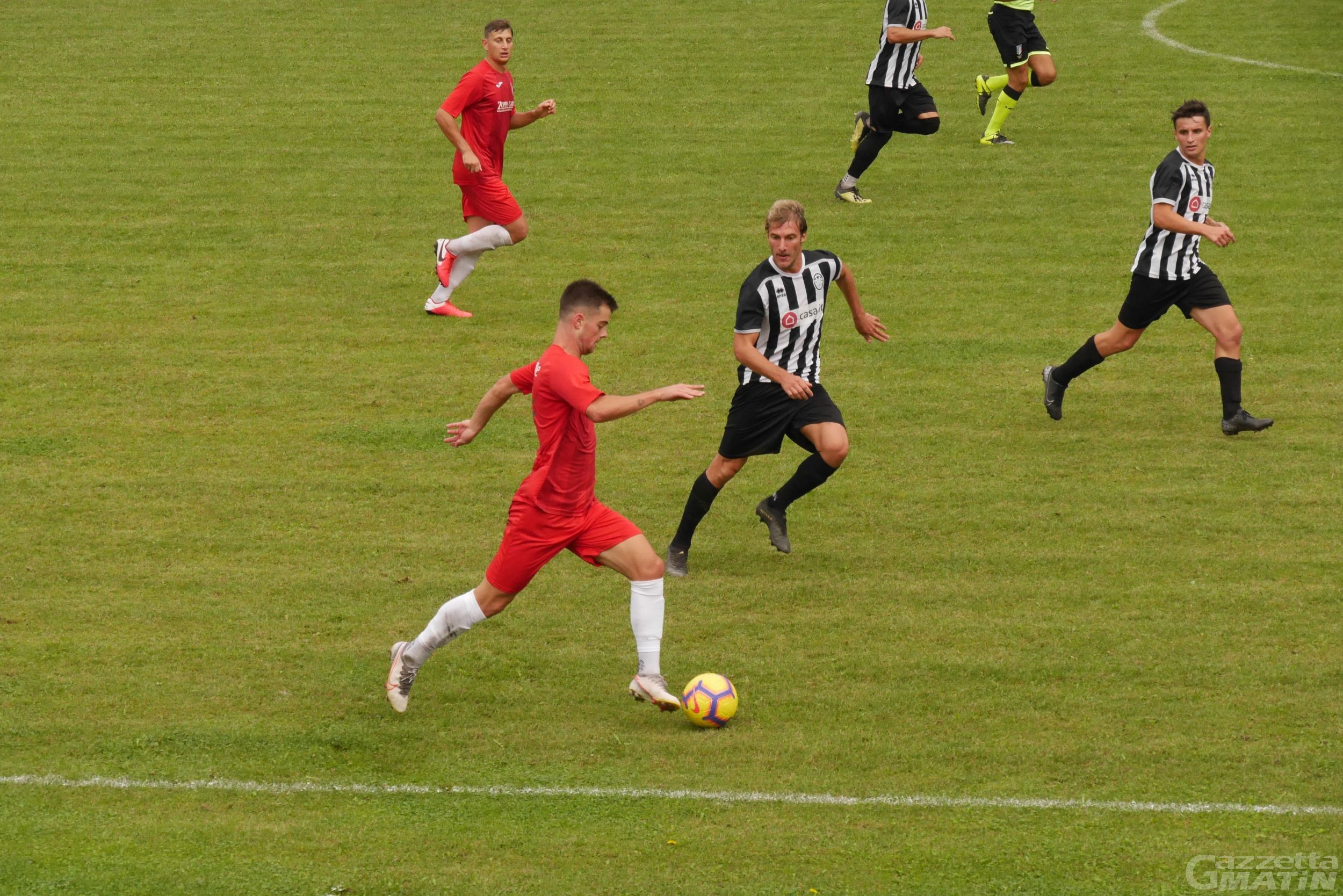 Calcio: l’Aygreville vince ancora, Settimo al tappeto a Villeneuve Calcio: l’Aygreville vince ancora, Settimo al tappeto a Villeneuve