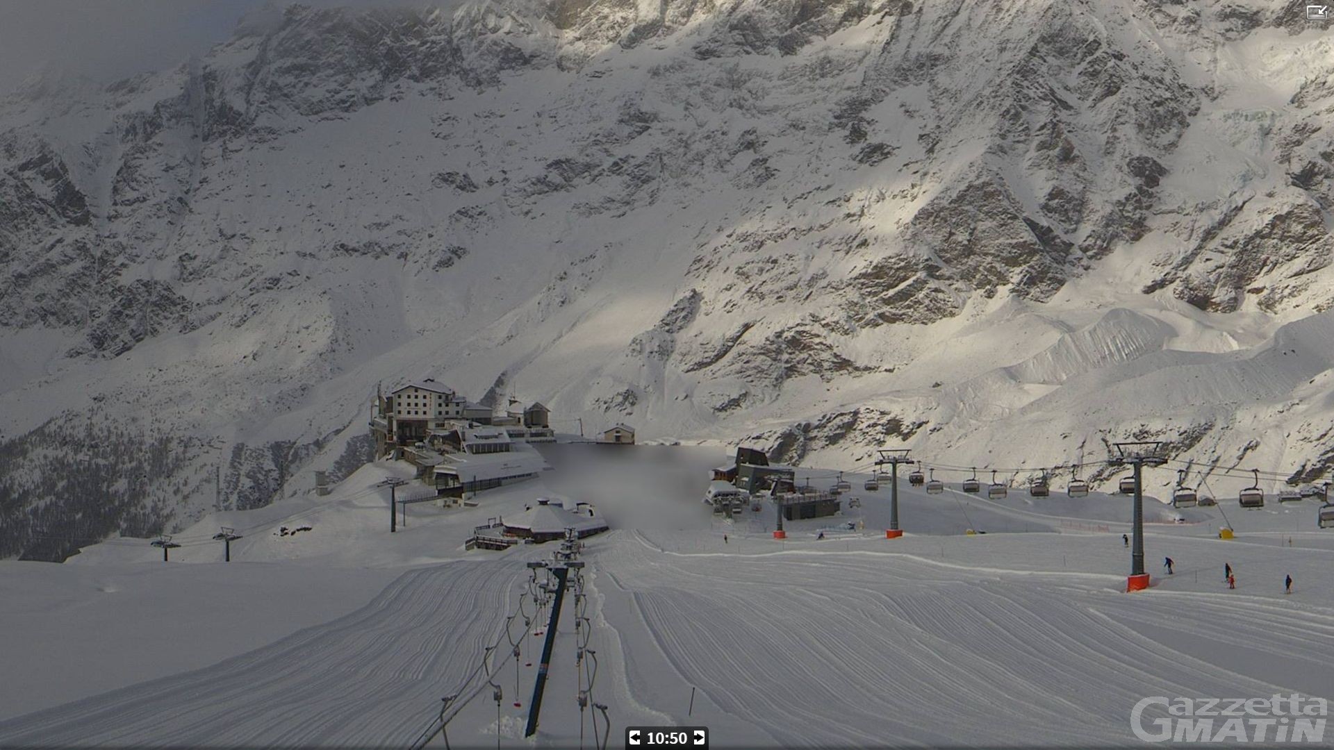 Cervinia, sciatori oscurati: l’assessore Bertschy: «Ho chiesto chiarimenti alla società» Cervinia, sciatori oscurati: l’assessore Bertschy: «Ho chiesto chiarimenti alla società»