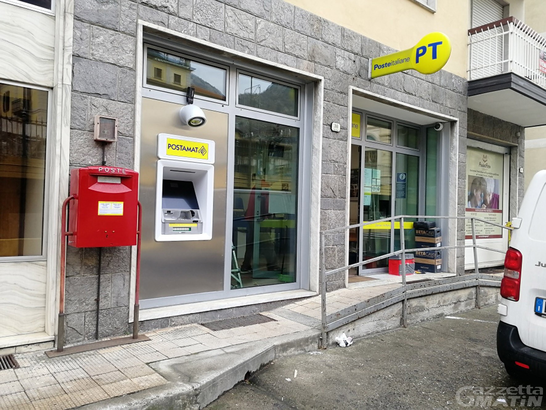 Poste italiane: in funzione 4 nuovi Postamat a Donnas, Arnad, Pontey e Quart Poste italiane: in funzione 4 nuovi Postamat a Donnas, Arnad, Pontey e Quart