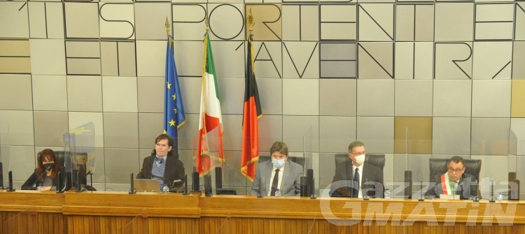 Festa della Valle d’Aosta, appello alla «collaborazione tra istituzioni» Festa della Valle d’Aosta, appello alla «collaborazione tra istituzioni»