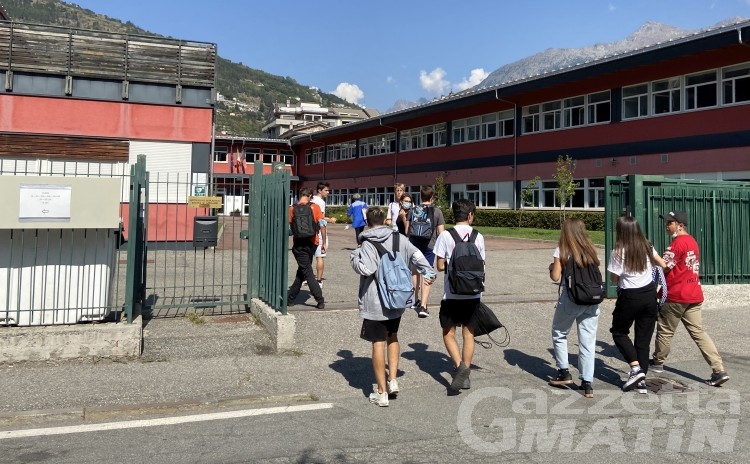 Scuole aperte in estate: progetti in quasi tutte le medie e superiori della regione Scuole aperte in estate: progetti in quasi tutte le medie e superiori della regione