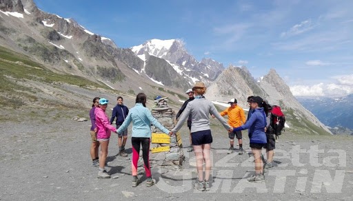 Sono aperte le iscrizioni per le escursioni transfrontaliere per ragazzi Sono aperte le iscrizioni per le escursioni transfrontaliere per ragazzi